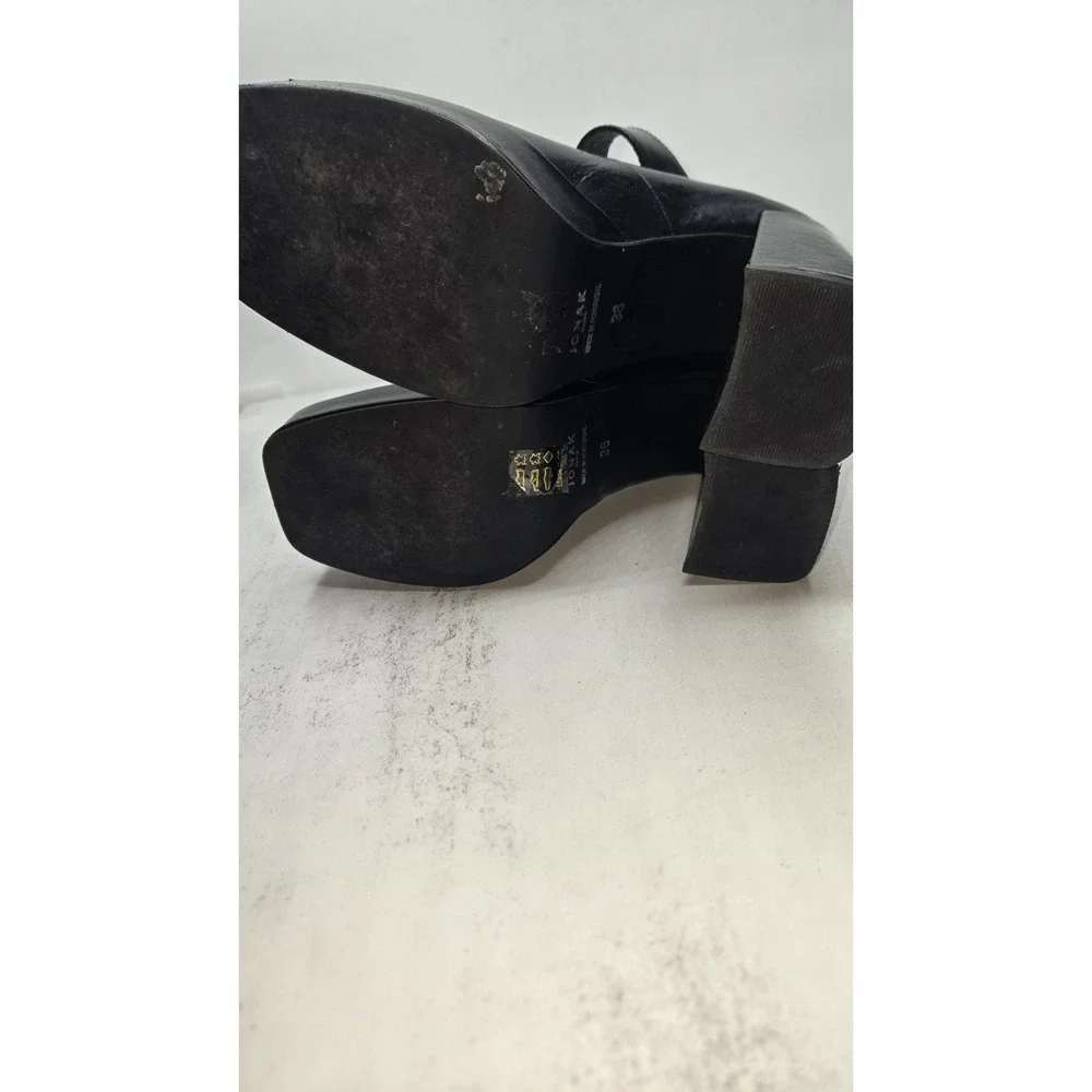 Jonak pre owned